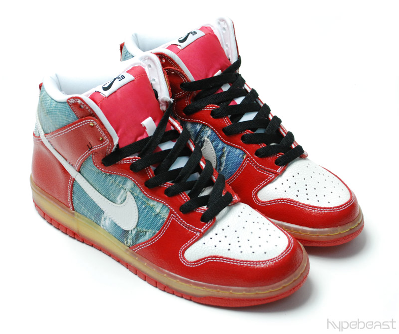 Bereid Stevenson ingewikkeld Nike SB Dunk High Shoe Goo | Hypebeast