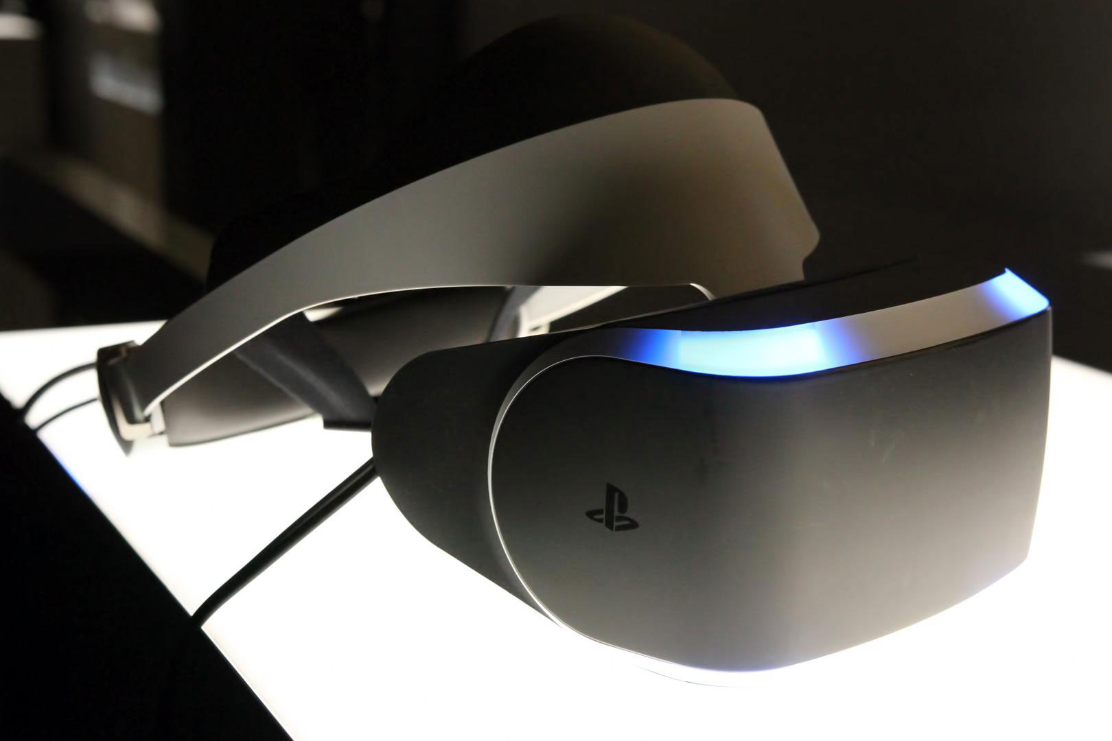 Sony's PlayStation 4 Virtual Reality Hardware Targeted for 2016 | HYPEBEAST