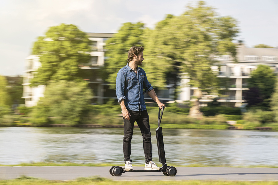 audi 全新 e-tron scooter 电动滑板车发布