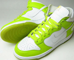 Nike 'St. Patrick's Day' Dunk High | Hypebeast