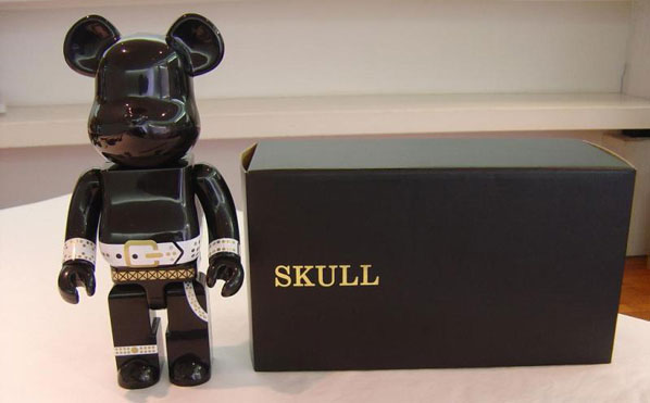 Medicom Toy Skull With Bracelet 400% Bearbrick 2007 Very Rare