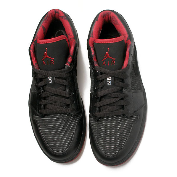 Air Jordan I Black/Red Low | Hypebeast