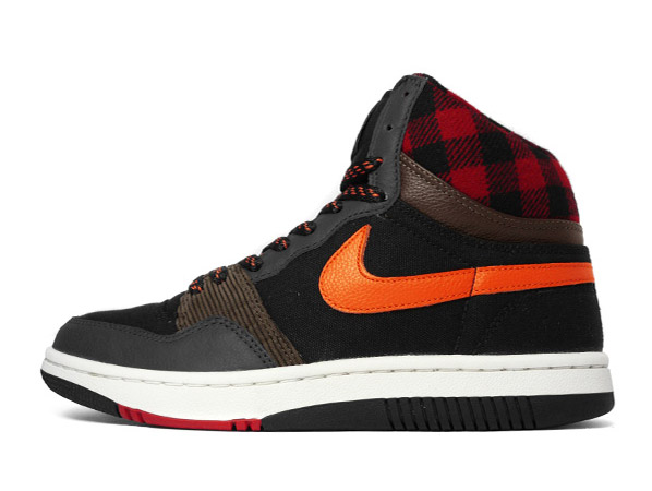 Nike Flannel Pack