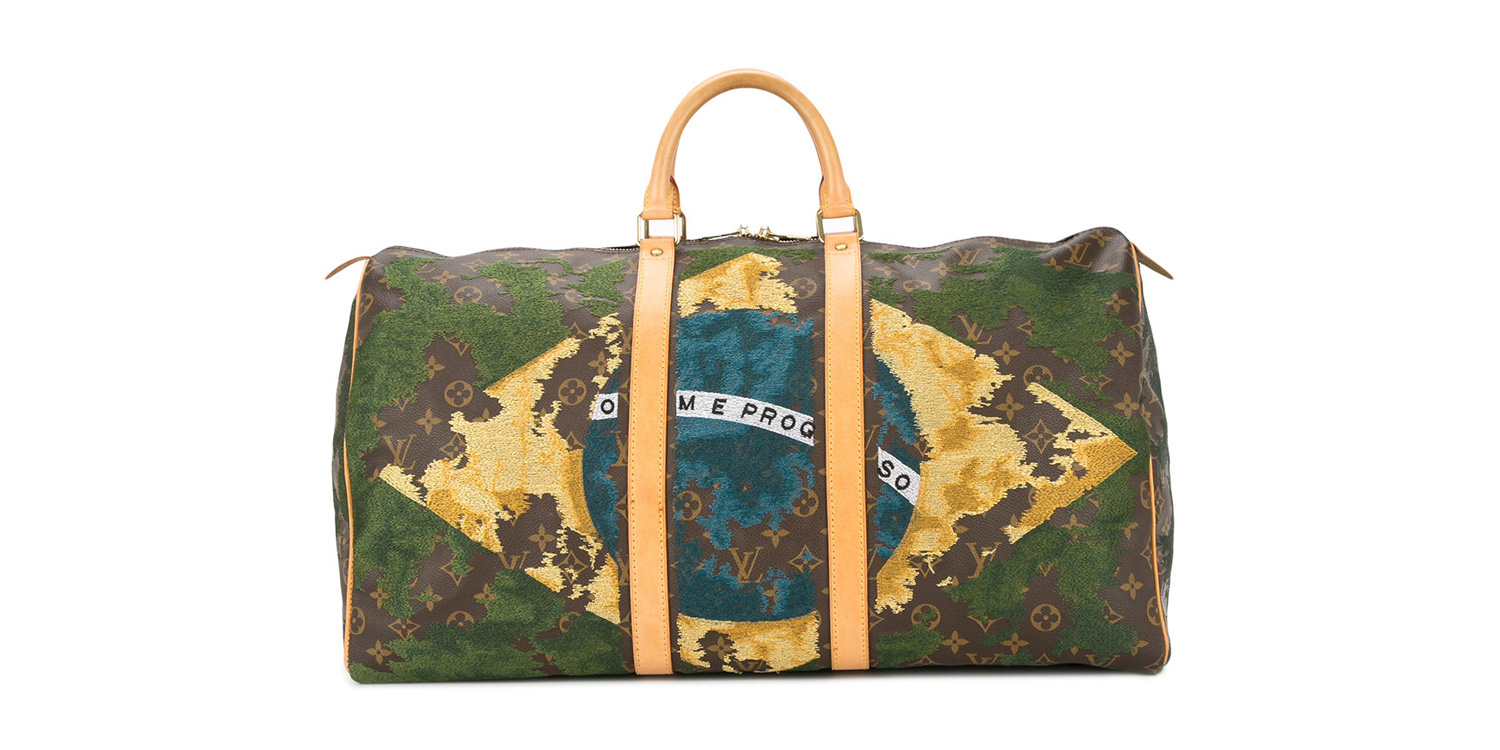 Louis Vuitton restoration by Zavala Customs. Customize a new bag