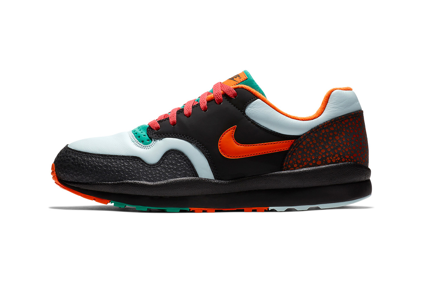 triatlón jueves Cereal Nike Air Safari "Tech Pack" Retro Colorway | Hypebeast