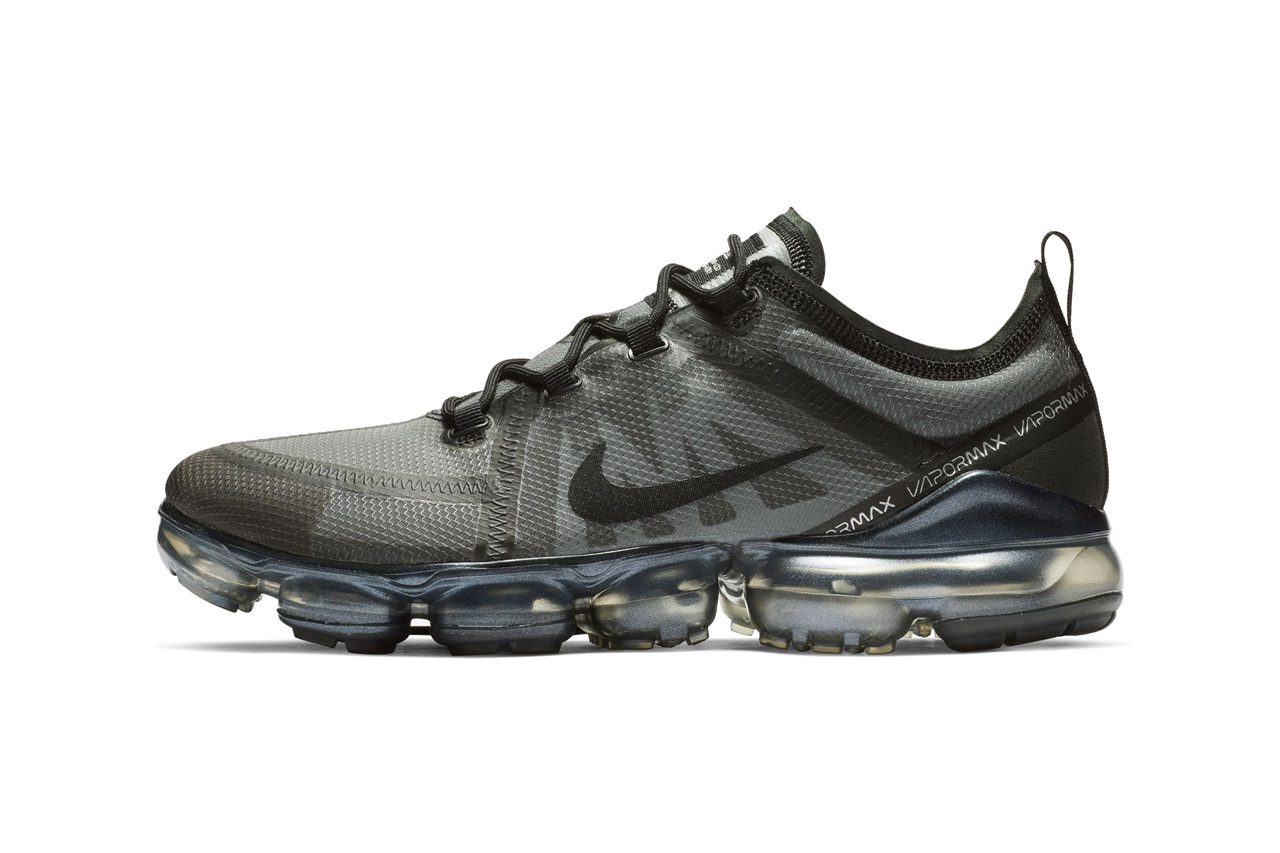 vapormax 2019 black and white