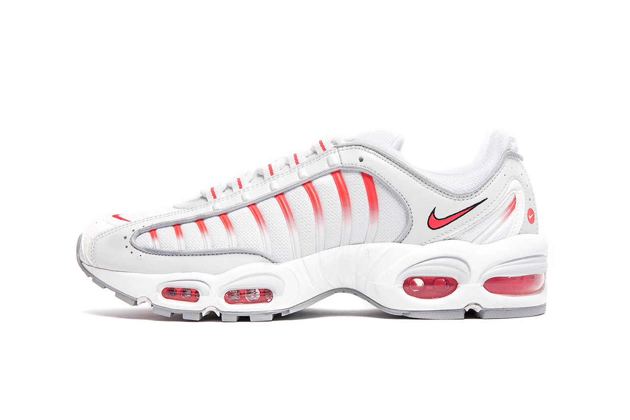 nike air max tailwind iv red