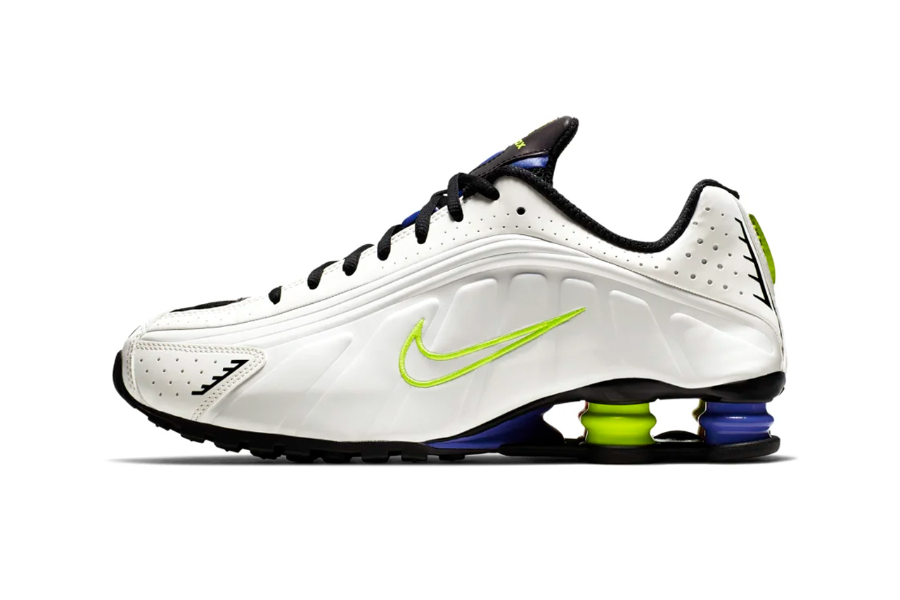 Найк р. Nike Shox r4. Кроссовки Nike Shox r4 цвет белый.