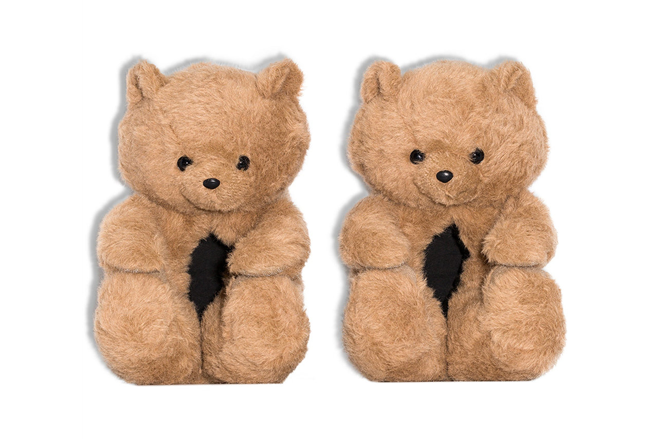 Vetements Hug Me Teddy Bear Slippers 