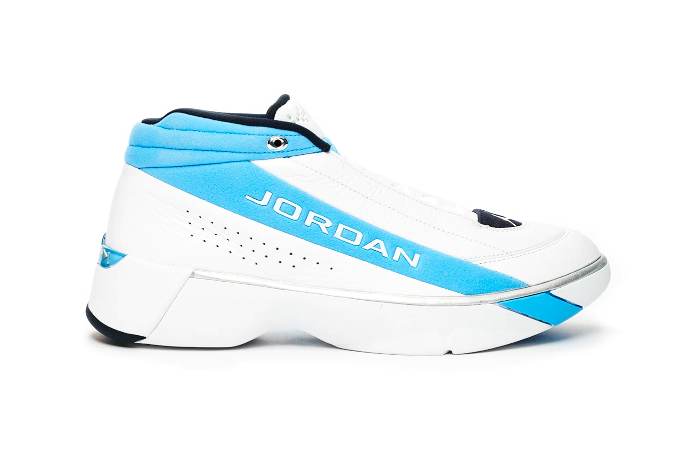 Jordan Team Showcase True White Legend Blue Cd4150 104 footwear shoes sneakers kicks runners trainers kicks spring summer 2020 jordan brand michael jordan basketball Nike