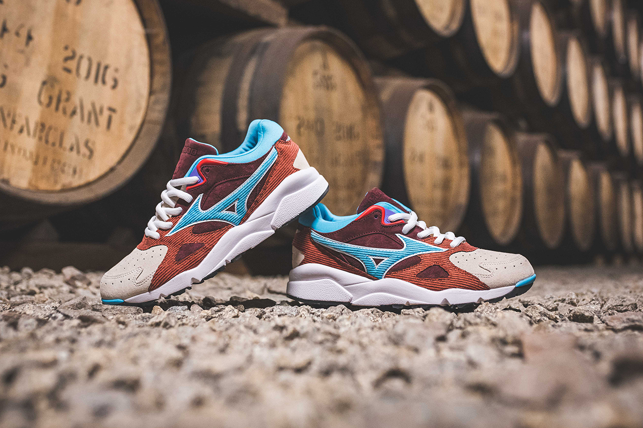 hanon scotland aberdeen mizuno sky medal the angel's share release information buy cop purchase D1GD1942-19 brown blue grey