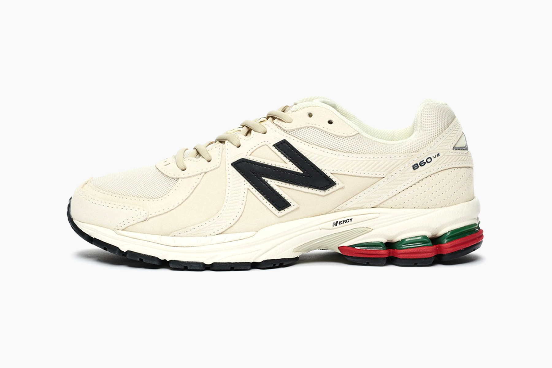 New Balance Delivers Two Stripped-back 