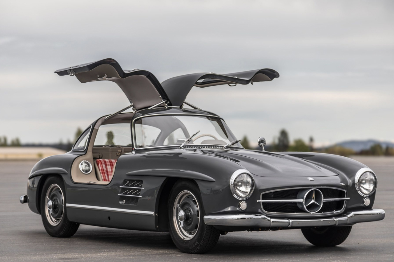 https://hypebeast.com/image/2020/05/1956-mercedes-benz-300-sl-gullwing-coupe-1-35-million-usd-bring-a-trailer-auction-1.jpg