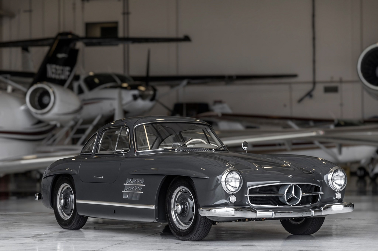 https://hypebeast.com/image/2020/05/1956-mercedes-benz-300-sl-gullwing-coupe-1-35-million-usd-bring-a-trailer-auction-2.jpg