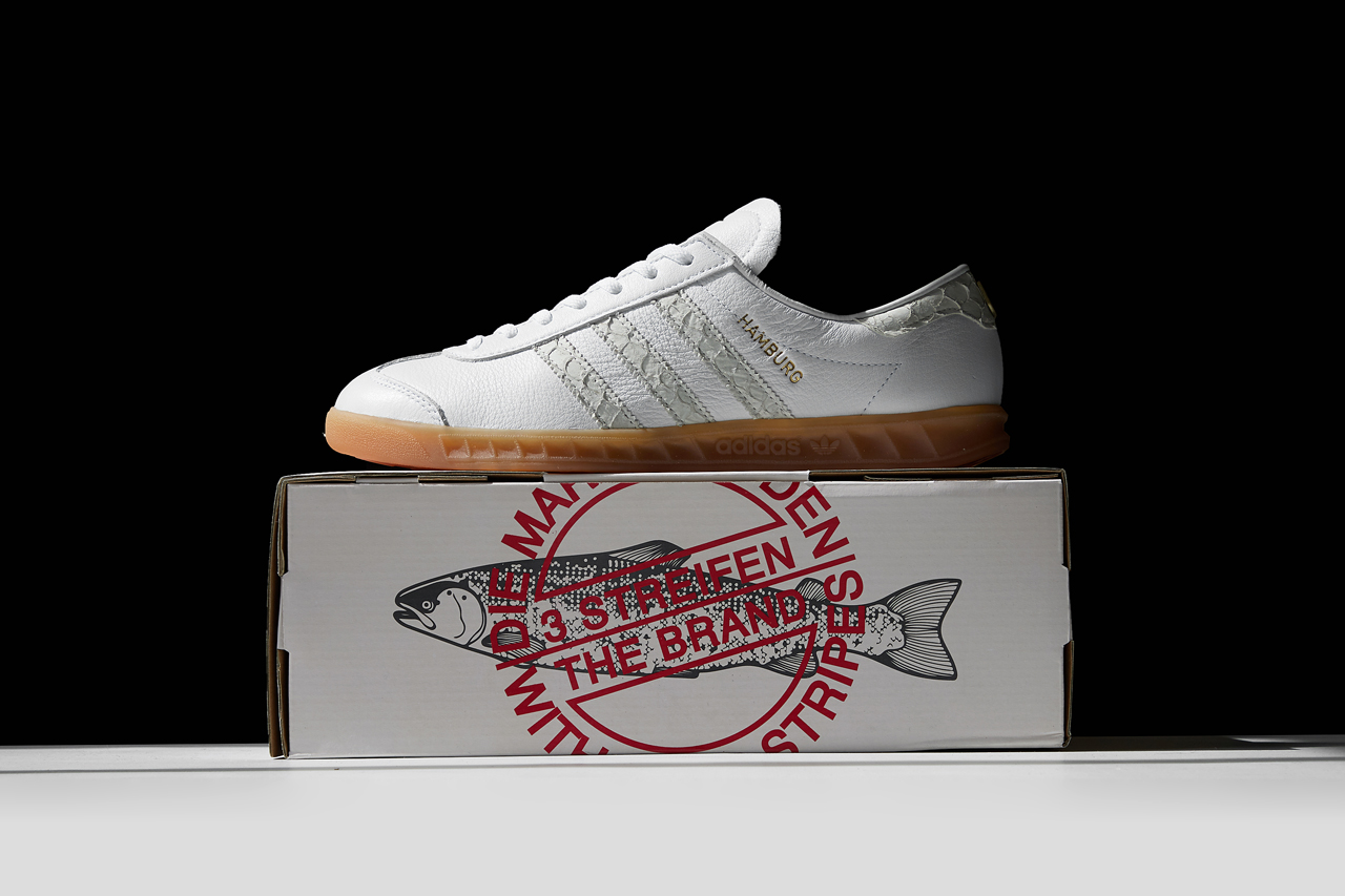 adidas originals city series hamburg aphrodite white silver fish market casual spezial EF5673 scales