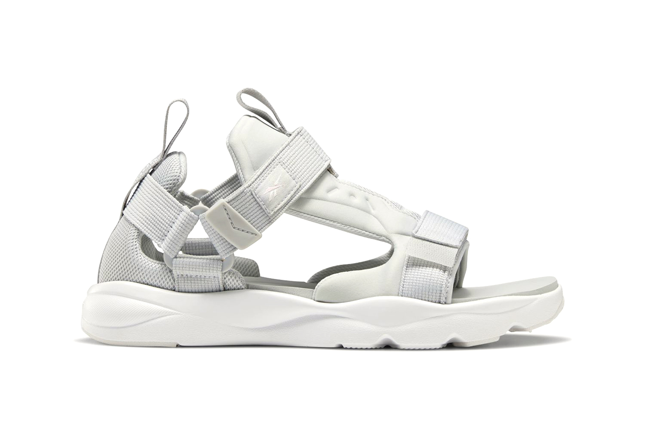 https://hypebeast.com/image/2020/05/reebok-furylite-sandals-black-white-grey-release-information-summer-footwear-11.jpg