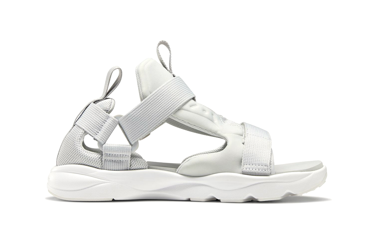 https://hypebeast.com/image/2020/05/reebok-furylite-sandals-black-white-grey-release-information-summer-footwear-12.jpg