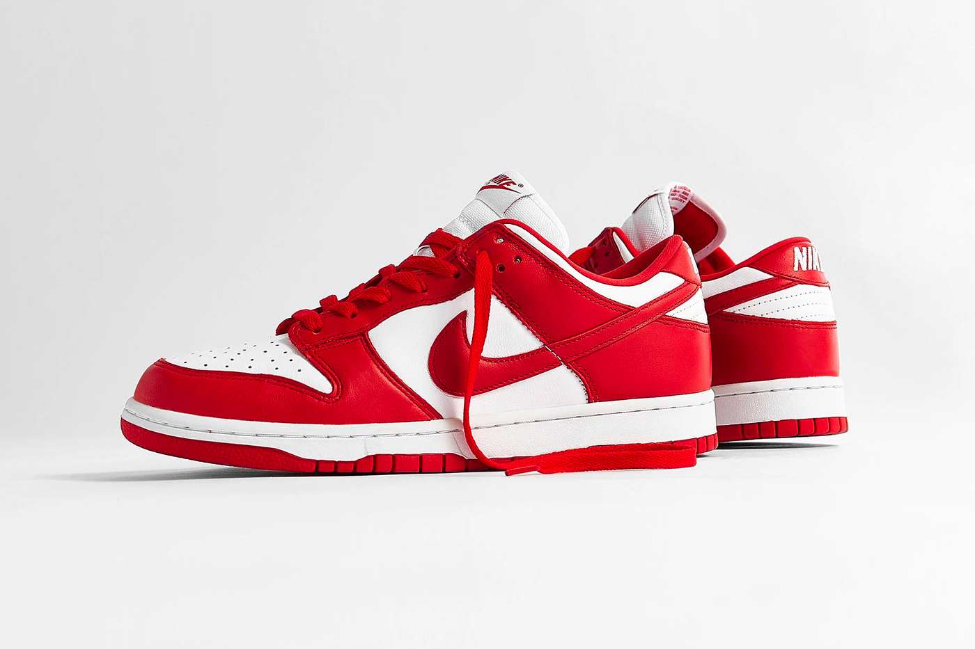 university red dunk low