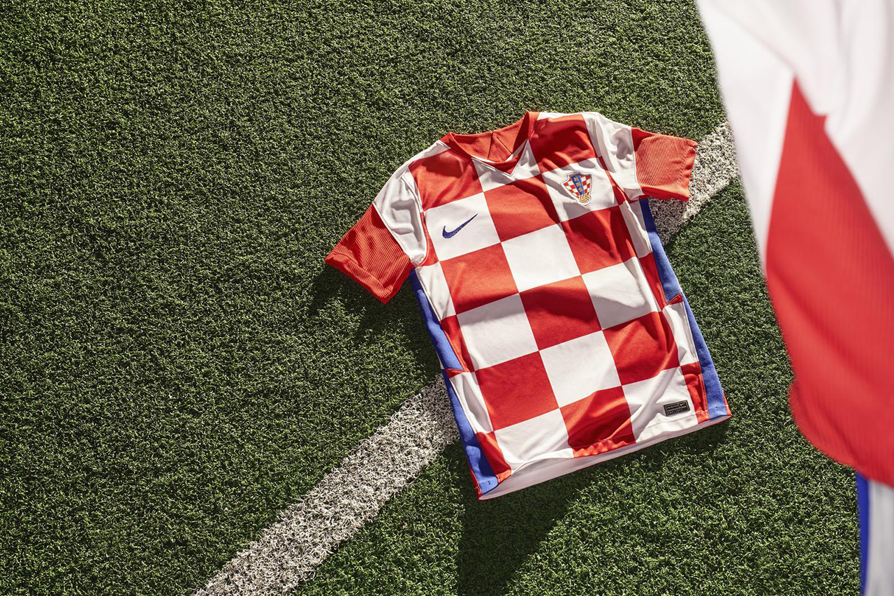 nike football soccer euro 2020 jerseys england kane rashford portugal ronaldo france mbappe the netherlands virgil van dijk croatia details