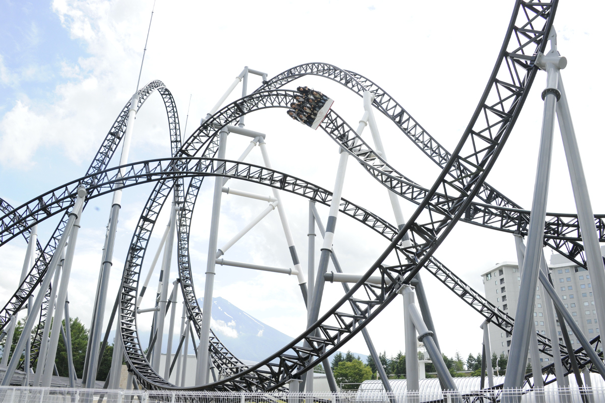 World’s Fastest-Accelerating Rollercoaster Placed on Hold After Riders Sustained Multiple Broken Bones japan fuji-q highland park do-dodonpa super death mainichi shimbun nihon university 