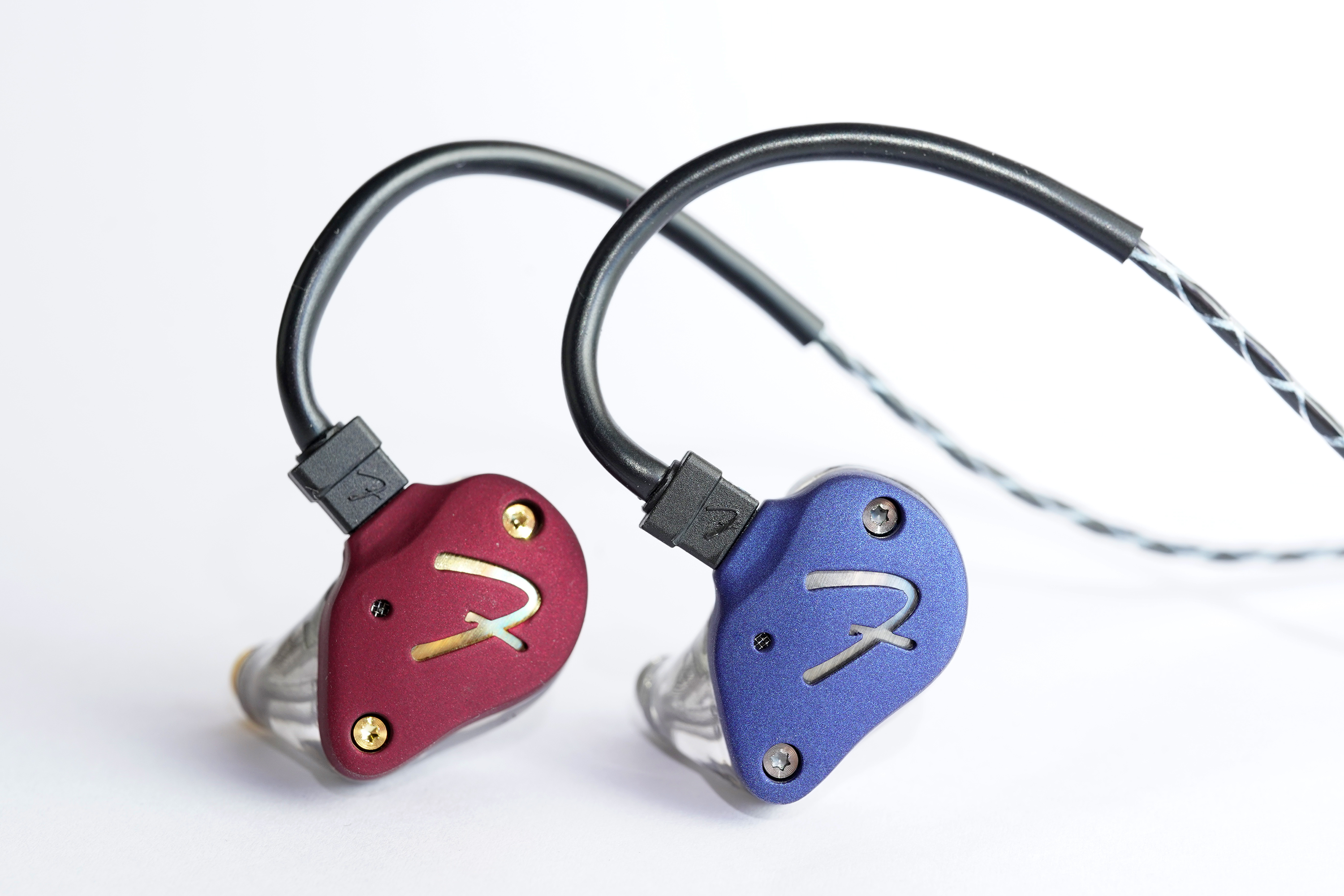 Fender Audio Design Lab 耳机系列迎来 Ten 2 新成员