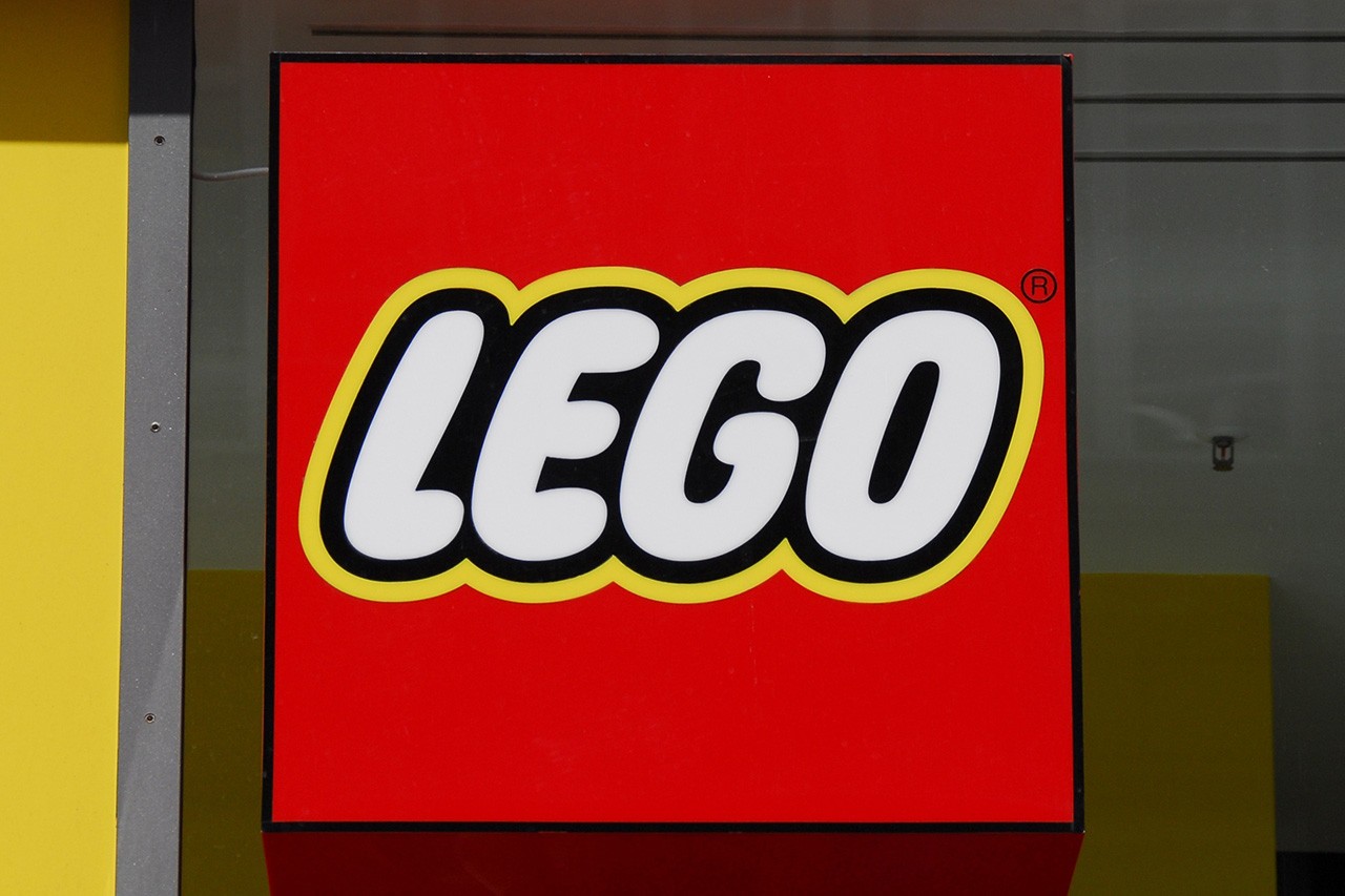 LEGO 成功击败 Apple 与 Rolex 荣升英国超级品牌榜首