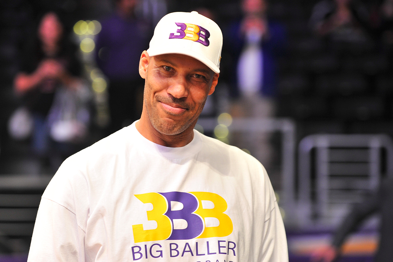 NBA 交易消息 − LaVar Ball 谈 Anthony Davis 交易案：Lakers 从此无法夺得总冠军