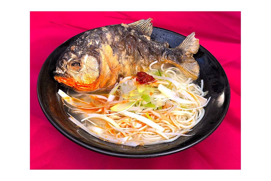 极罕「食人鱼拉面」于东京咖啡厅期间限定推出