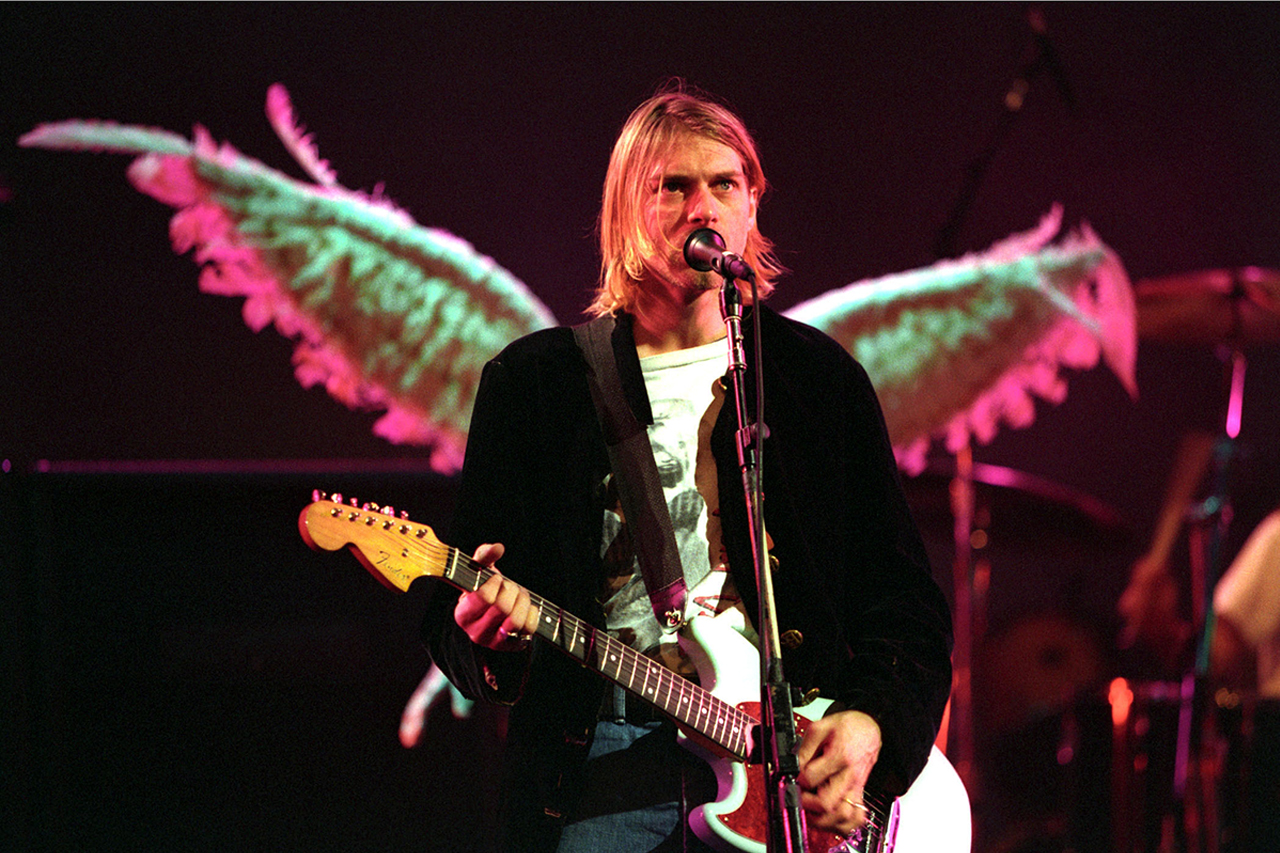 传奇乐团 Nirvana 官方正式上传 1993 年最终演唱会「Live and Loud」现场片段