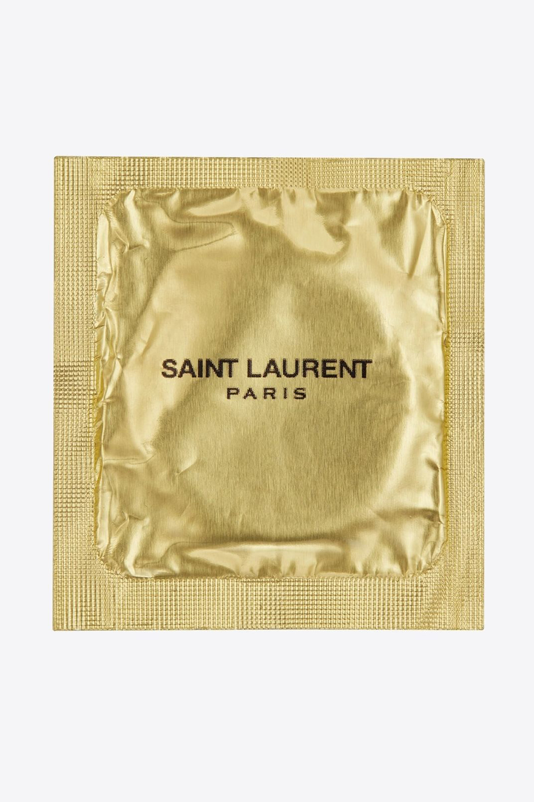 Saint Laurent 推出要价 €2 欧元之别注避孕套系列