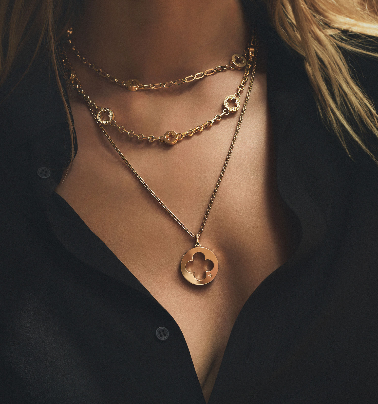 Louis Vuitton lança novas peças de coleção de joias em tributo a flor do  monograma - Blog Ana Cláudia Thorpe